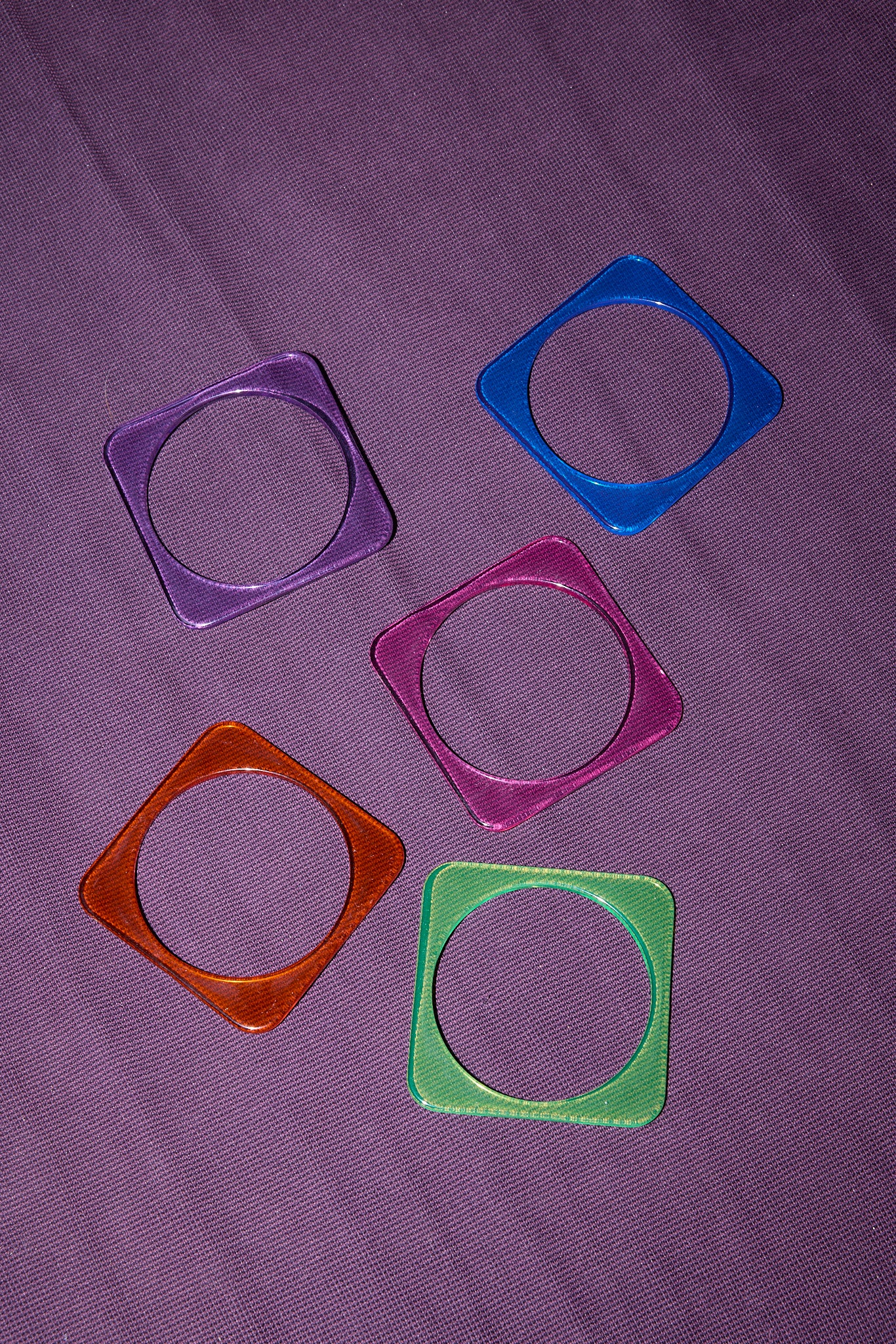 LOT 5 BANGLES COLORÉS (5 MCX)